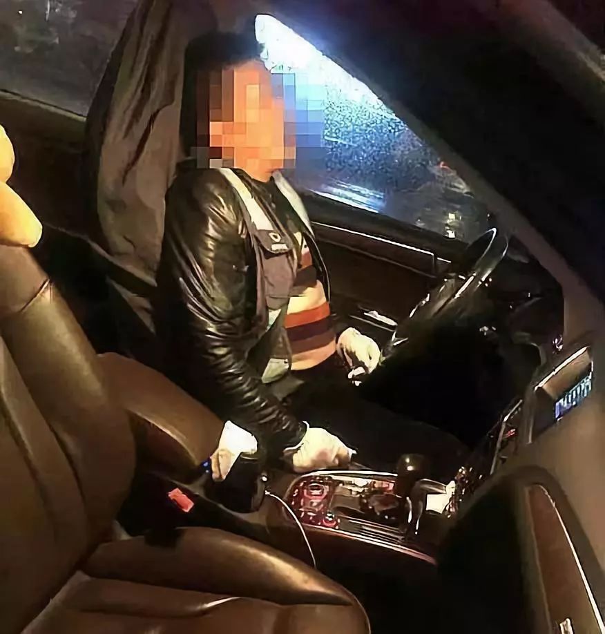 怎样才可以跑滴滴代驾 _PiH-hqzxptn8518797.jpg