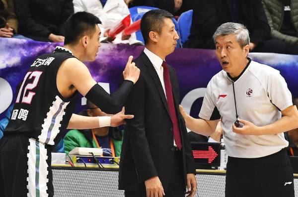 摇人口哨_口哨简笔画(3)