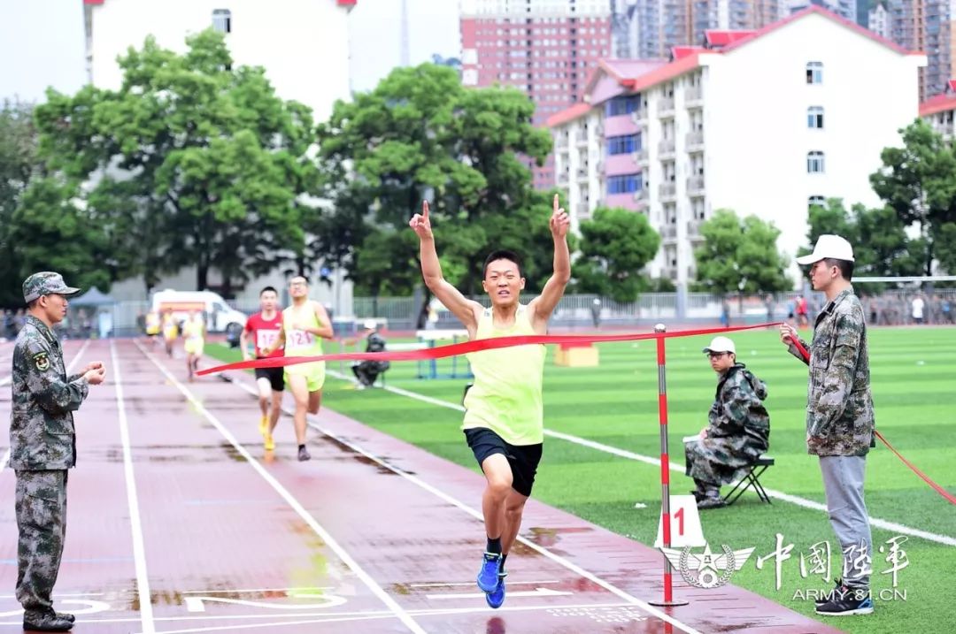 【影像志】领略“热血”之美！陆军军医大学2018年运动会暨第八届红色军医文化节火热开幕！