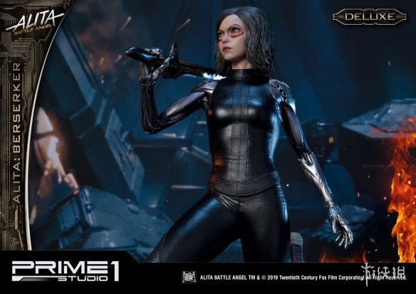 《阿丽塔:战斗天使》大眼女主超写实手办 紧身