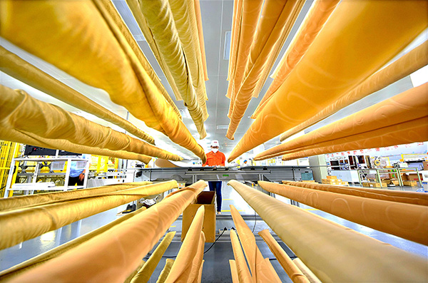 何立峰人民日报撰文:加快构建支撑高质量发展