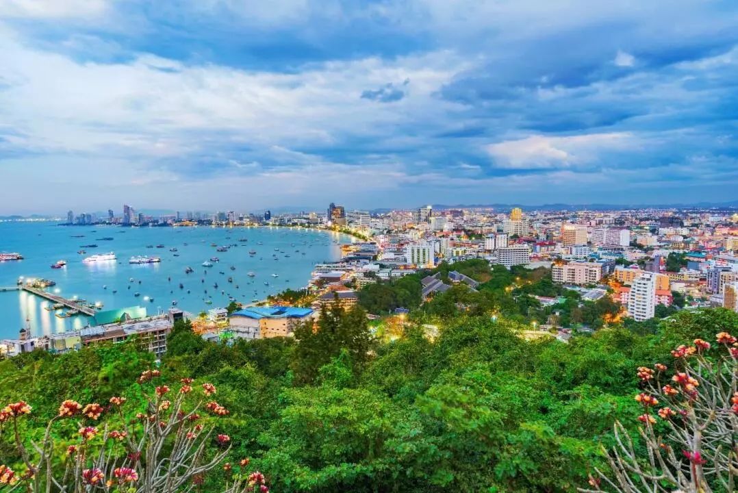 @所有人!太原出发坐高铁去泰国!穿越3个国家