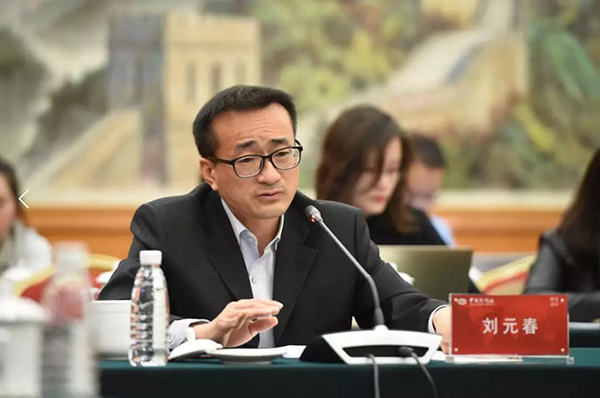 中国人民大学副校长、国家发展与战略研究院执行院长刘元春。侯宇 摄