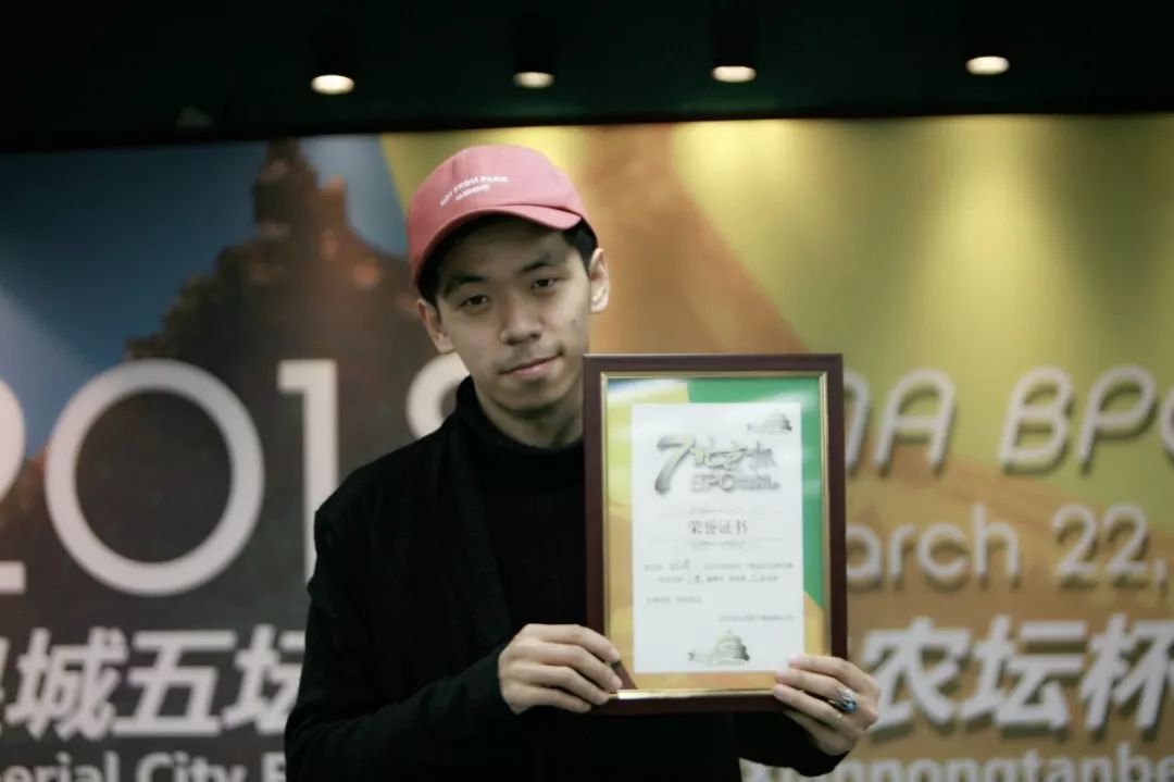 王淼淼照片图片 k9pa-fyssmme2606860.jpg