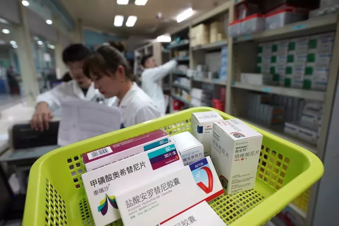 (图片来源:新华社)