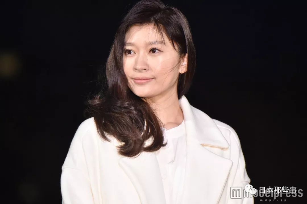 2018日本圣诞点灯式 谁的造型最美