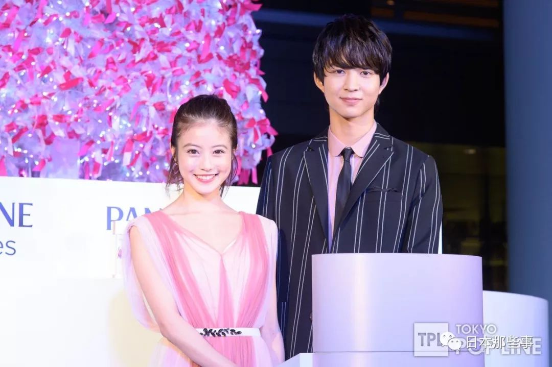 2018日本圣诞点灯式 谁的造型最美