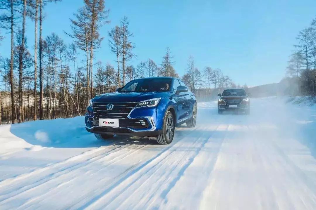 长安最美SUV:轿跑造型COUPE车名,2.0T车型预售14.99万起!