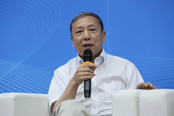 社科院院长党组书记 DJRV-heqpwqy9780475.jpg