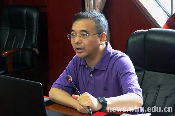 校党委中心组学习习近平党建思想