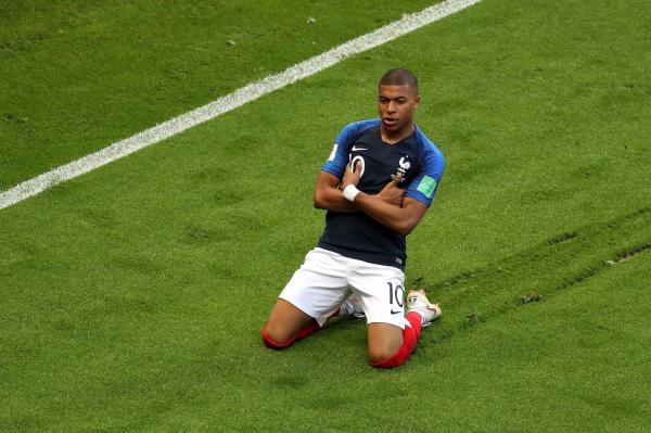 法国4比3击败阿根廷,这场伟大比赛属于天才姆