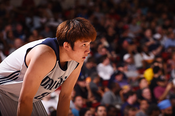 丁彦雨航签约独行侠征战季前赛，这次他能留下来吗？