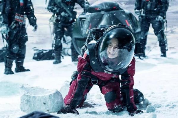 硬核科幻《流浪地球》:停止自转的地球真的可