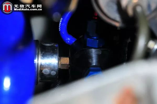 JDM最神化引擎装入地球最硬核车架,会是啥体验?
