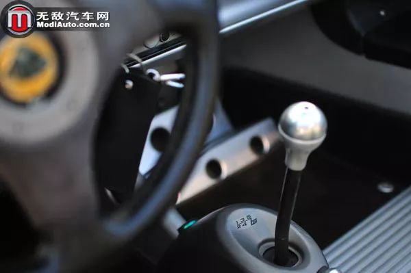 JDM最神化引擎装入地球最硬核车架,会是啥体验?