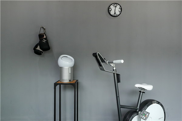 戴森新品Dyson Pure Cool Me多功能风扇: Core Flow气流聚合技术为个人空间吹送洁净凉风