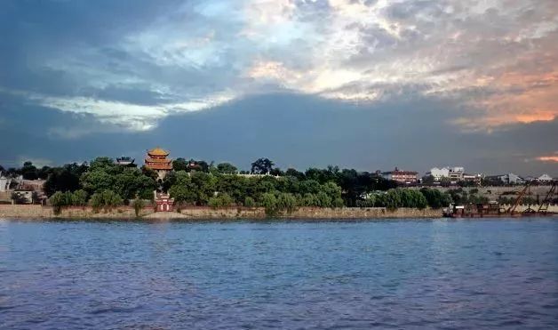 岳阳登2018中国百强城市排行榜 比去年上升3位