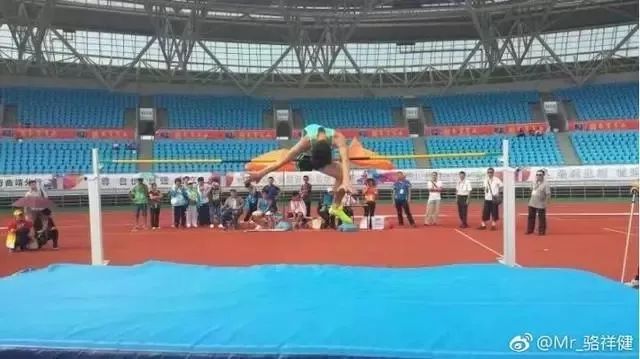 【老山人物】麻栗坡独腿斗士成为2018年雅加课文高中史记语文图片