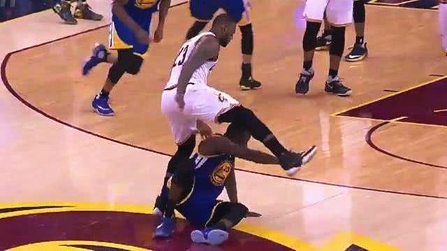 胯之人口_鬼灭之刃图片人物(2)