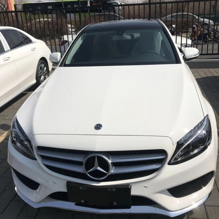 外形时尚，内饰豪华，想要逼格？中级车里没有比它更好的了！