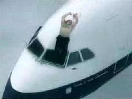 一文读懂:川航飞行员在空中都经历了什么样的