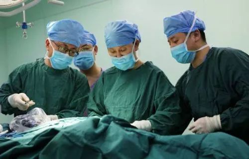 长春市儿童医院完成吉林省首例儿童肾盂积水腹