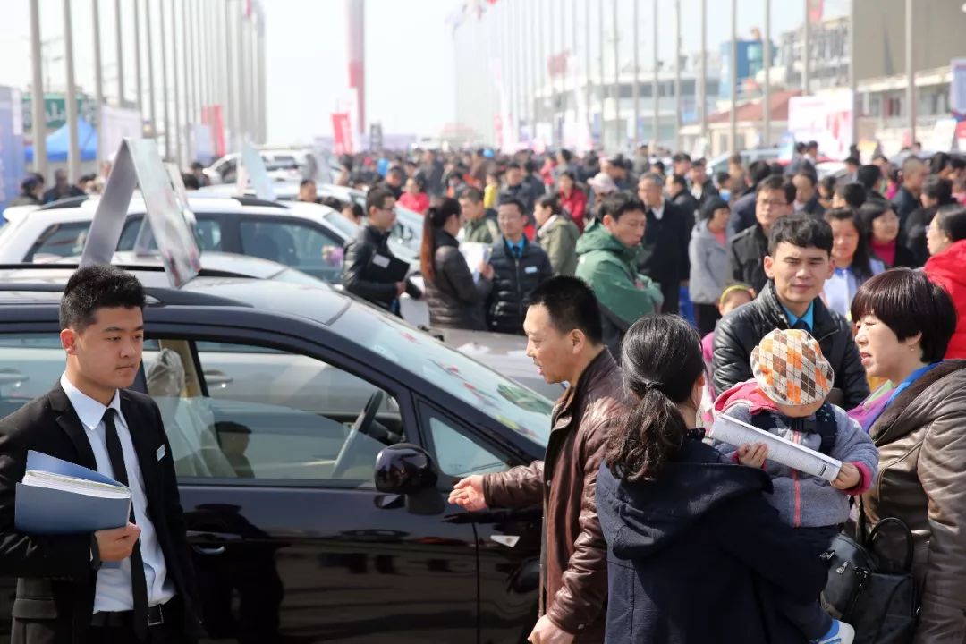 青岛春季车展今日在国信体育场开幕!周六周日两天,“200余款主流车型+海量优惠福利”等您来