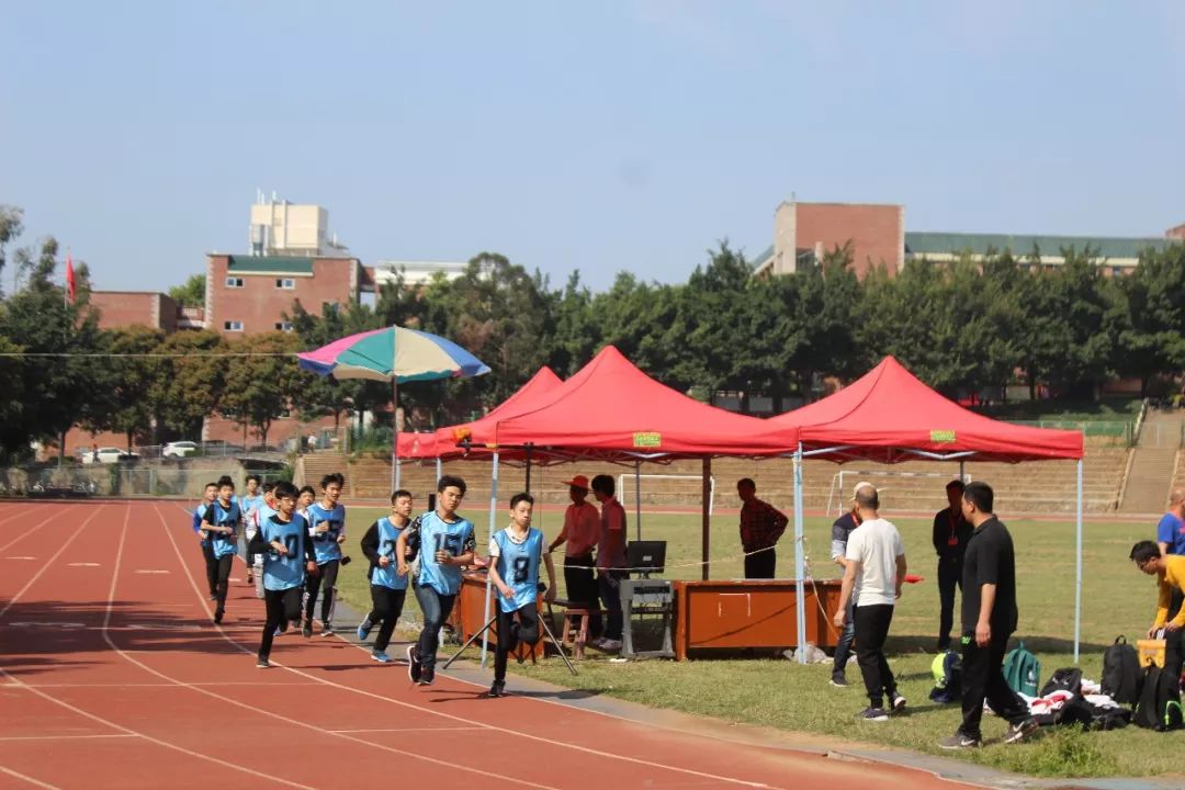 南安中考体育开考!1.2万余名学生参加