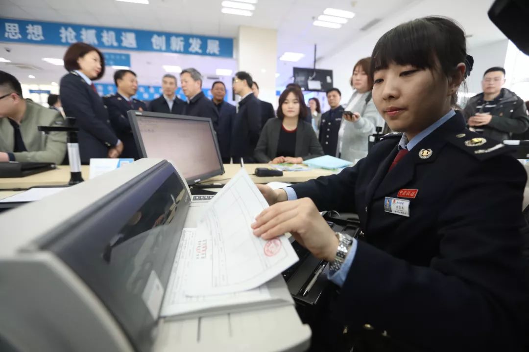 吉林省正式开征环保税 2日开出首批发票 汽车