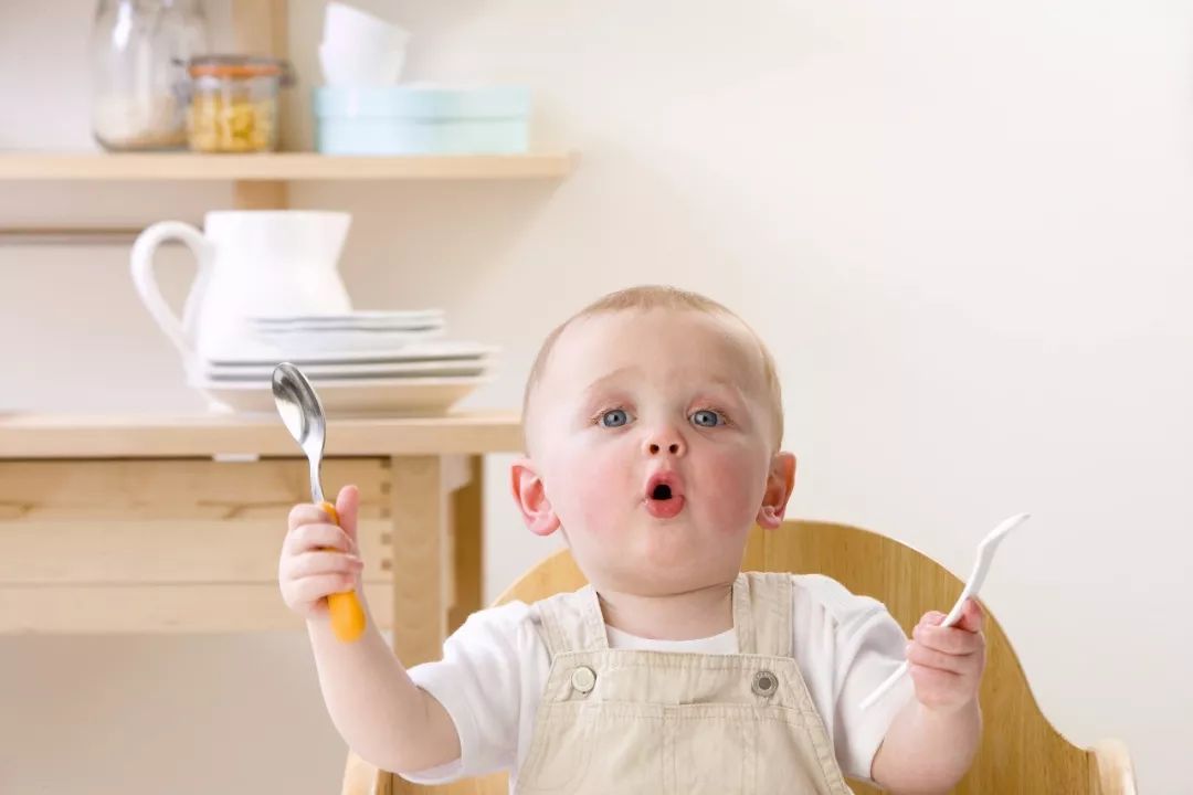 这9类食物，饿肚子时千万别吃!第一个你就中招→