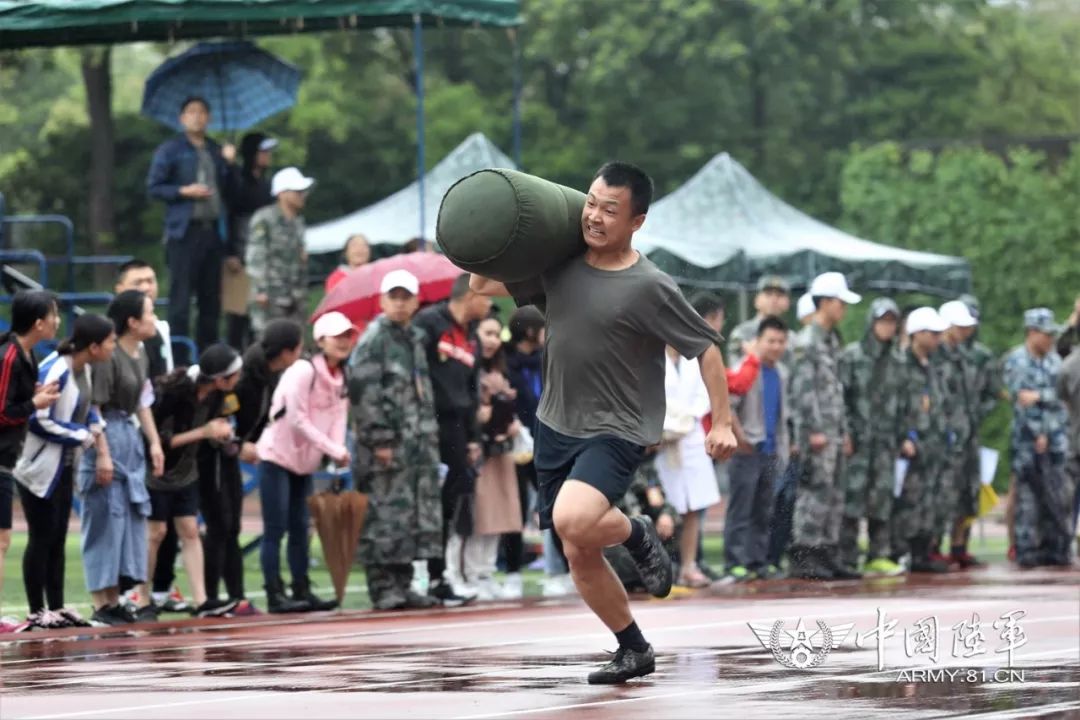 【影像志】领略“热血”之美！陆军军医大学2018年运动会暨第八届红色军医文化节火热开幕！