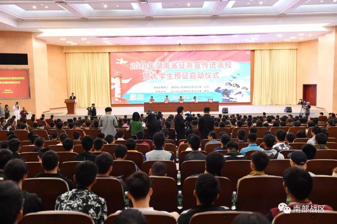 大学毕业当兵去?!听听老兵怎么说