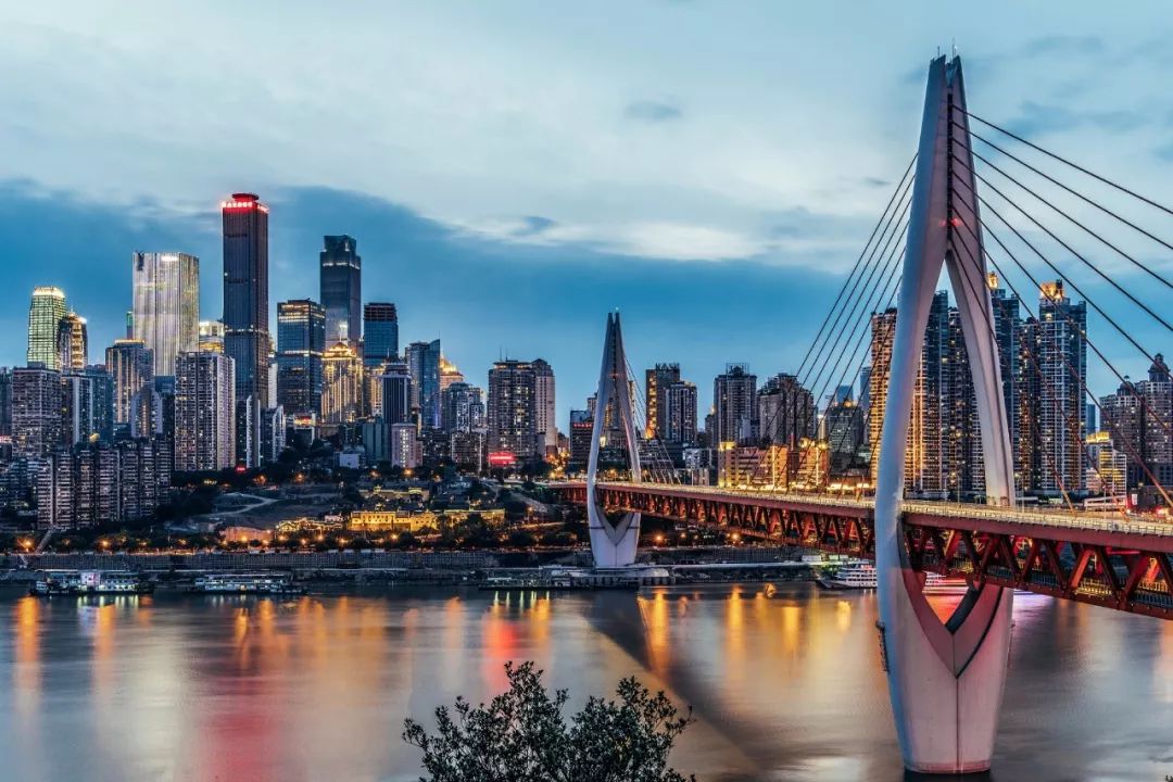 想知道为什么重庆会成为网红城市吗?了解一下