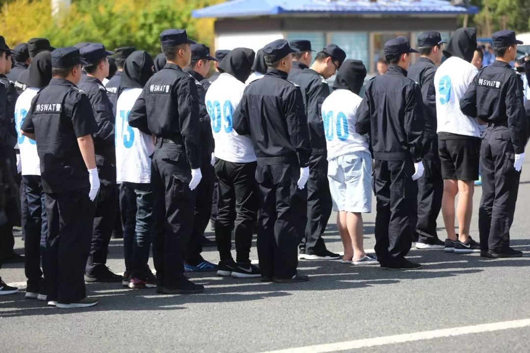 辽源警方破获特大电信网络诈骗案!押解回162名