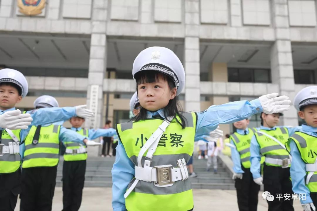 60名小警察走进交警支队"履职"