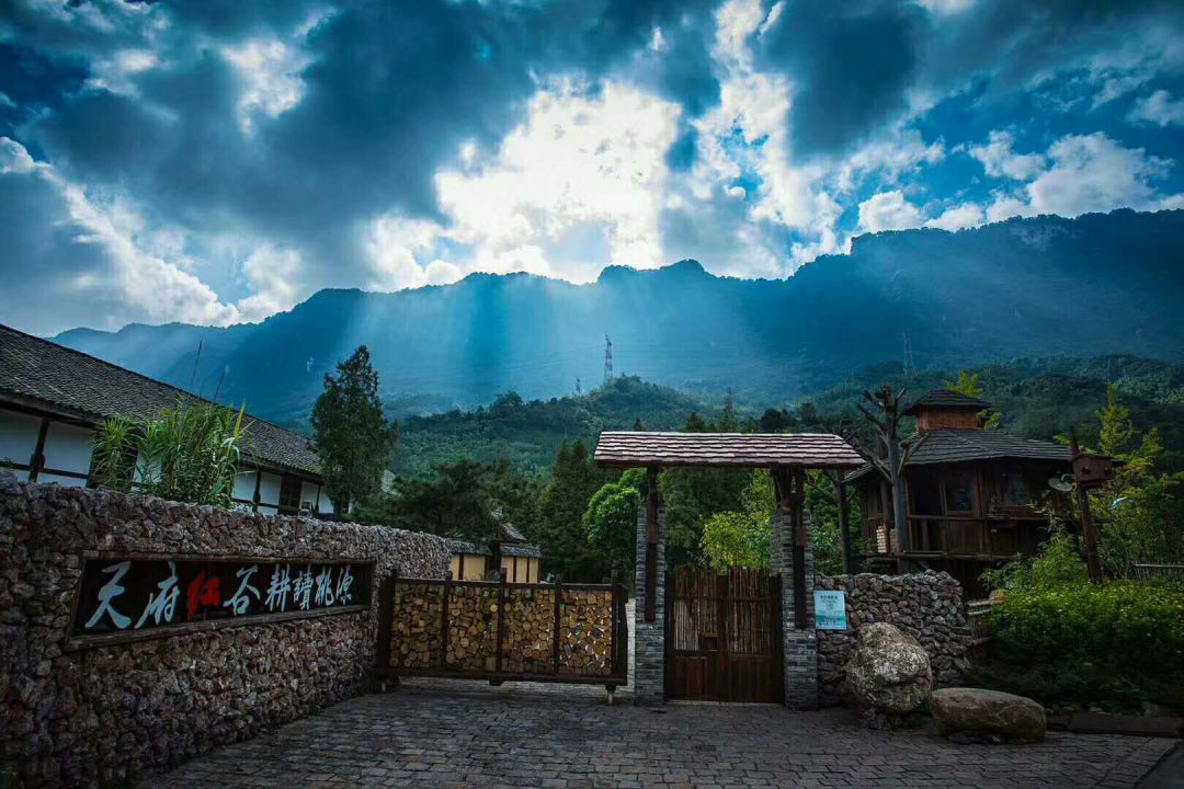 四川游学 | 再访巴蜀，6堂干货课程与您探究精品民宿与乡村综合业态运营