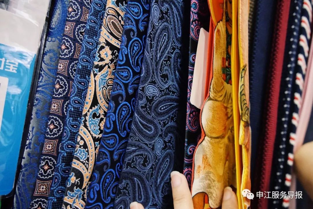 去董家渡做衣裳便宜又好看?现在连老外都晓