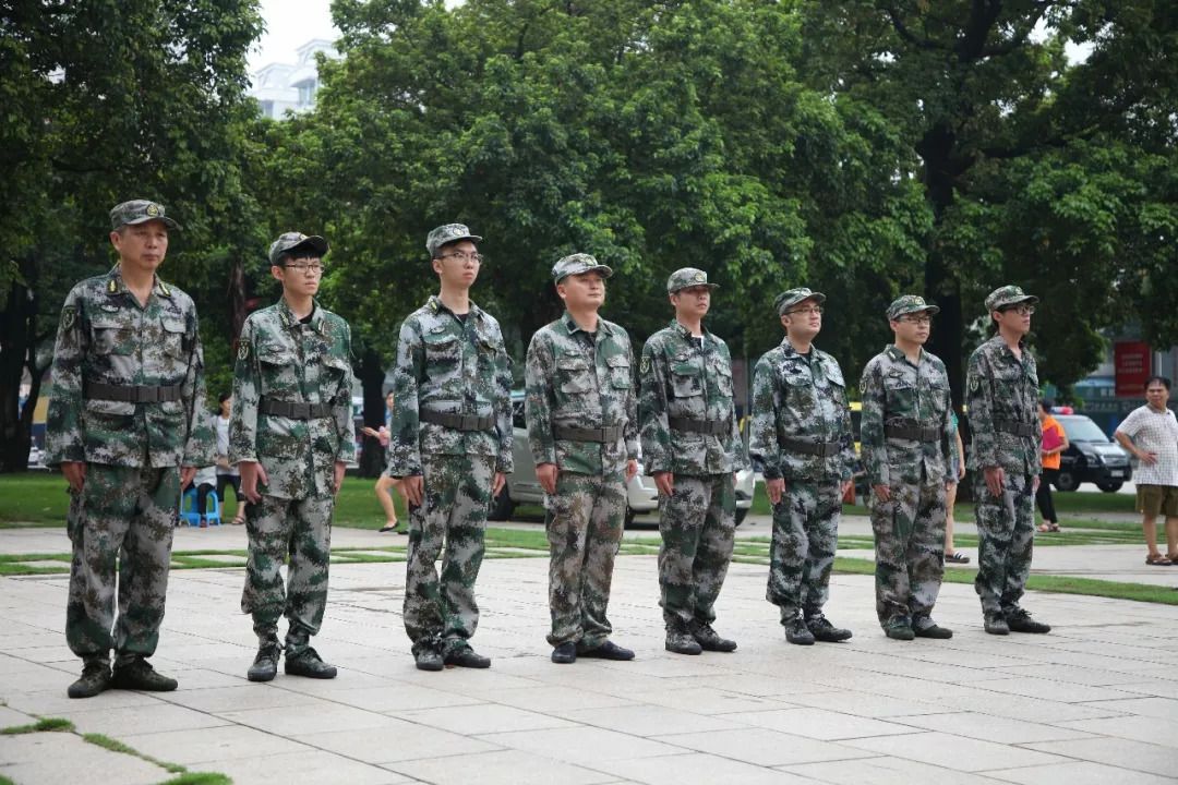 东莞军分区到莞城开展军事训练督导检查工作