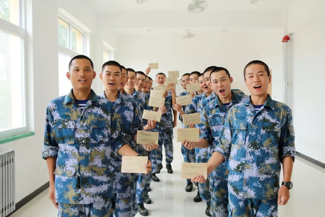 @新兵家长:写留言送福利啦!快点进来~