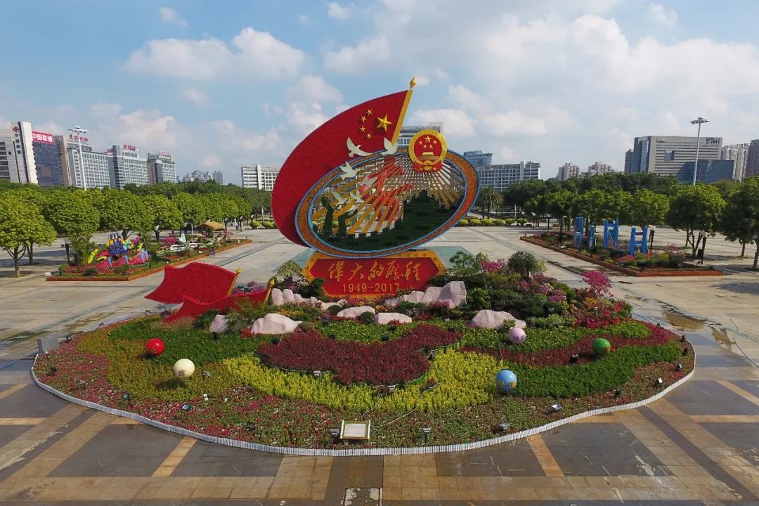 全国一线城市经济总量占比_国有经济占比(3)
