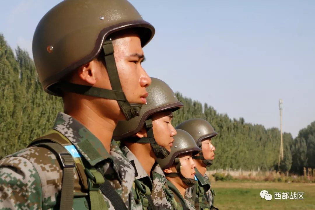 惊呆了,演员这波表情,你有没有get韩国新兵表情包图片