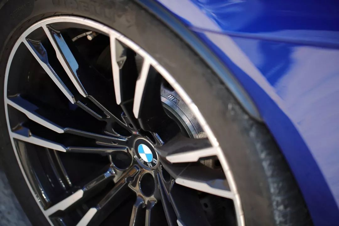 比5招亲,只有你配得上我的超级跑车!