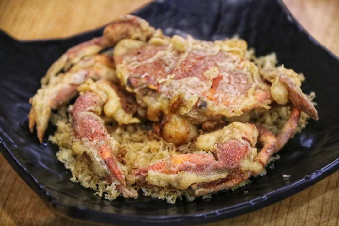 仅11.8元享118元韩汤软壳蟹火锅!吃法2.0版来了，特别加海鲜面的精髓升华了!