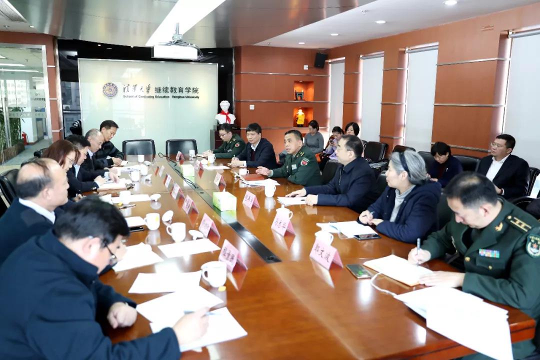 20181220174717.jpg 退役军人事务部领导看望2018年中央单位军转干部专业培训班学员