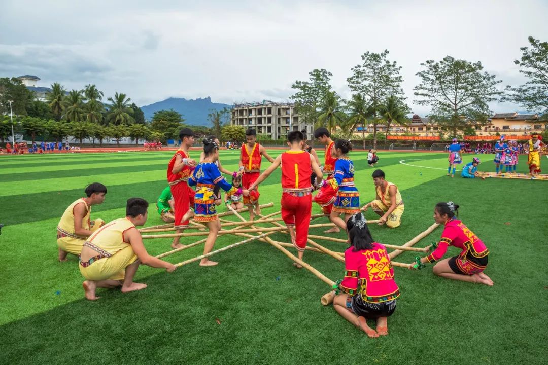 这是一架2018年的时光机,请摘下温暖你的那一