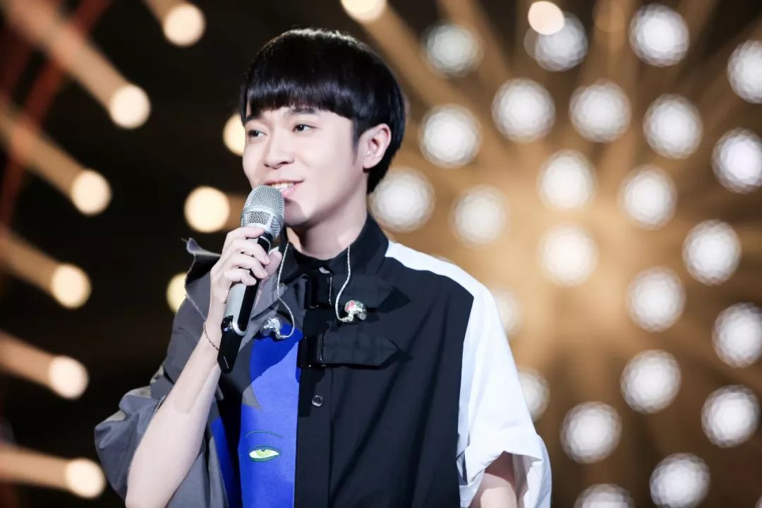 吴青峰的声音图片