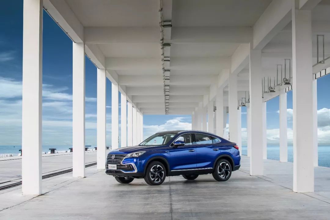 15����2.0T+8AT���ǽ���SUV  ��������³��Ƿ�ֵ�ÿ��ǣ�