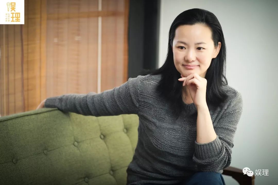 家庭妇女图片_纵览新闻