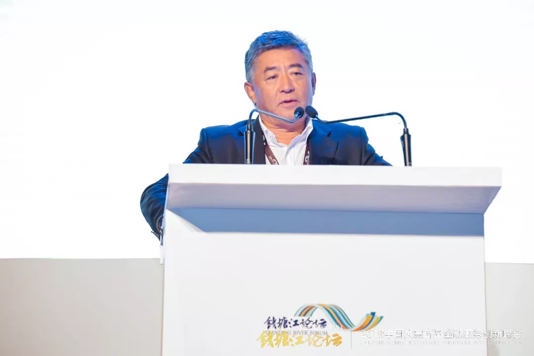 「一代平台网址」国泰航空:最近事件让声誉和品牌受压 2名高管辞职