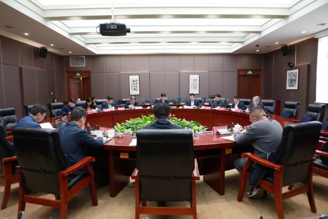 亚博总是登不上去 - 海边船头唱响《我和我的祖国》,深圳这个学校用多种方式祝福祖国